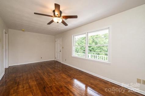 3398 Shamrock Heights Hudson NC 28638