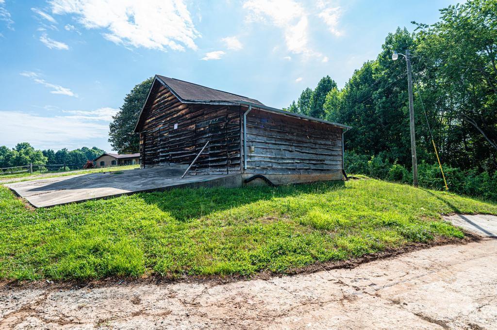 3398 Shamrock Heights Hudson NC 28638