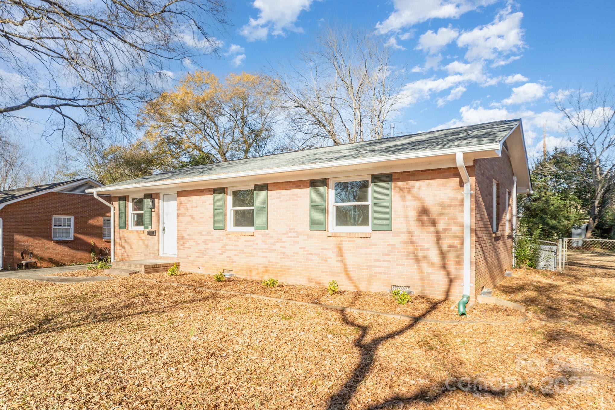 4209 Donnybrook Place Charlotte NC 28205