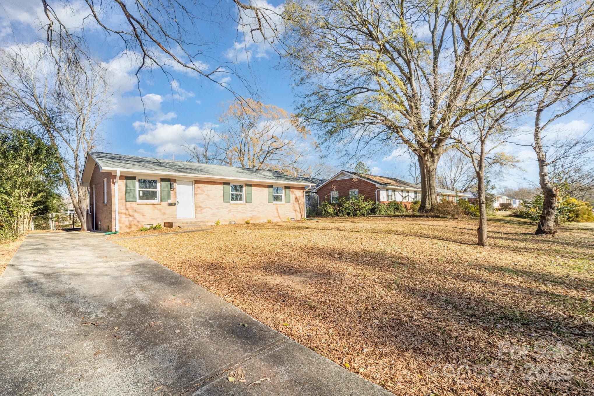 4209 Donnybrook Place Charlotte NC 28205