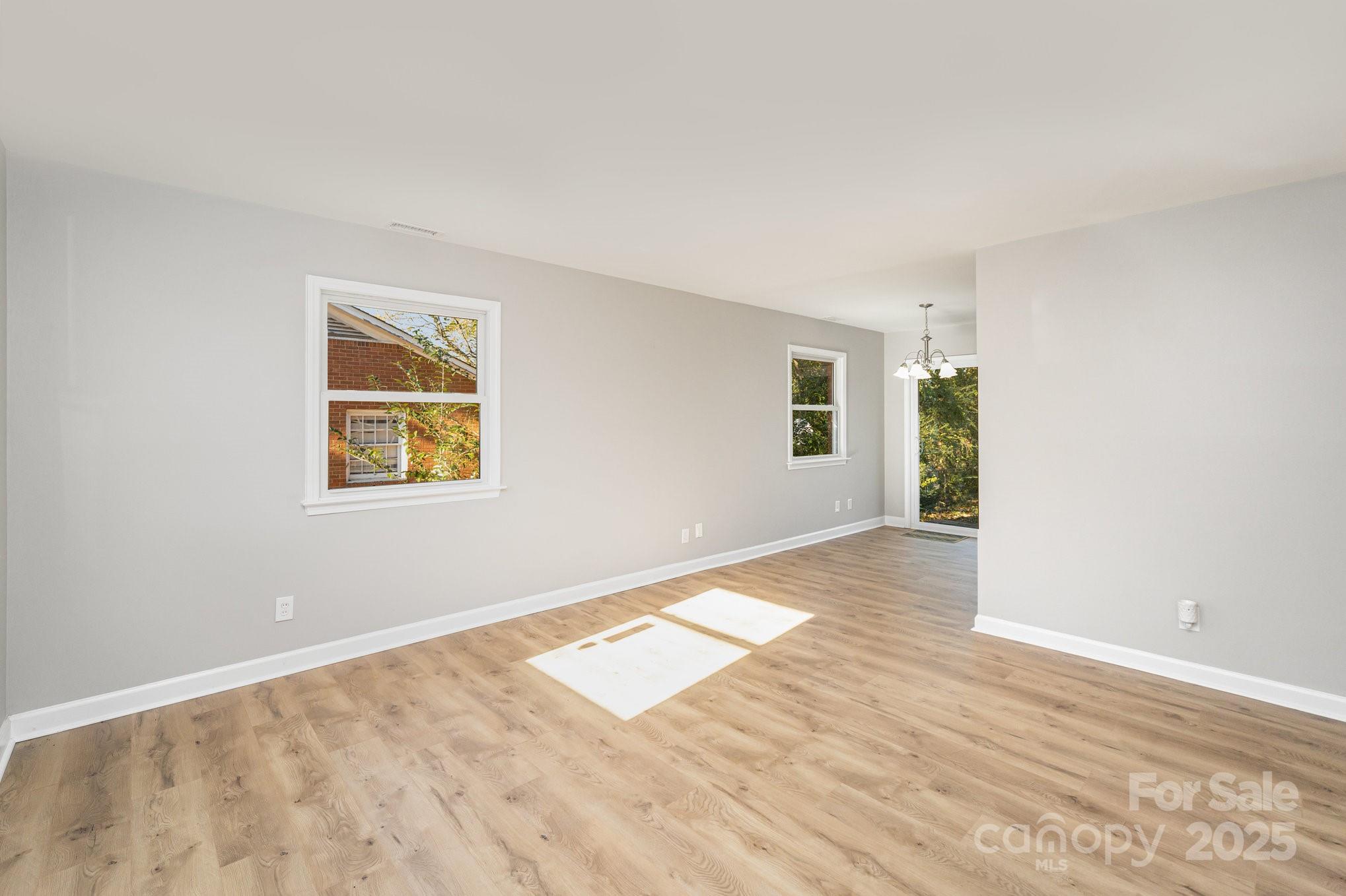 4209 Donnybrook Place Charlotte NC 28205