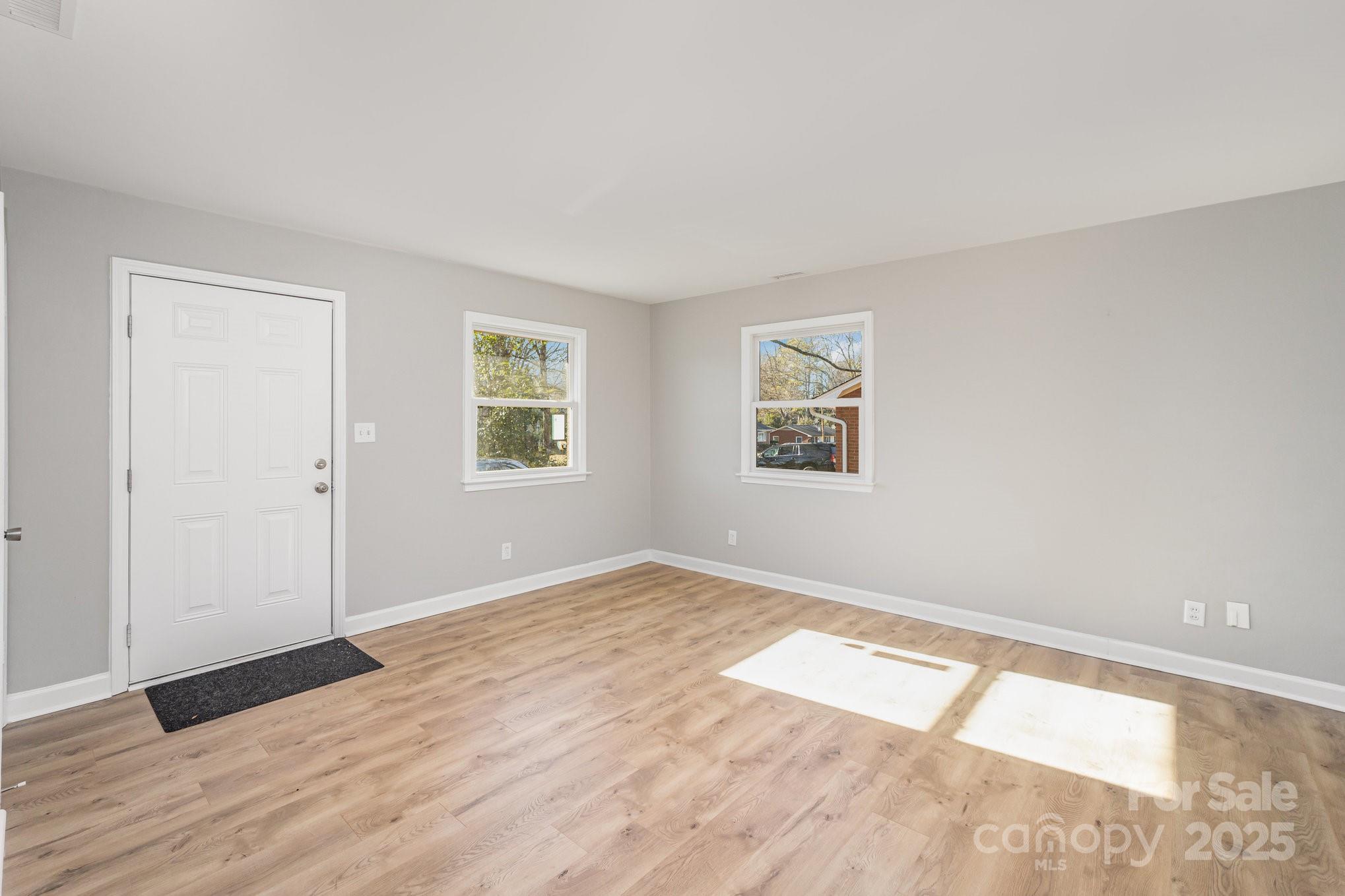4209 Donnybrook Place Charlotte NC 28205