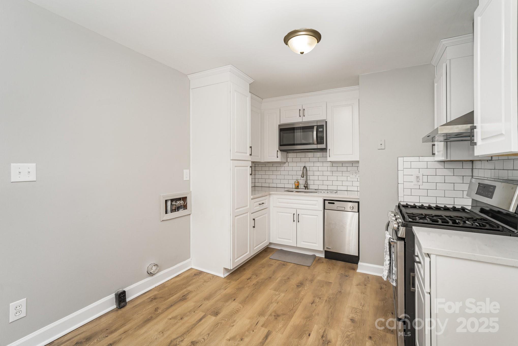 4209 Donnybrook Place Charlotte NC 28205