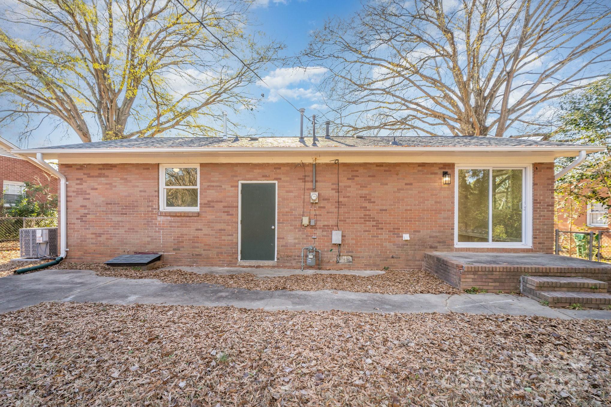 4209 Donnybrook Place Charlotte NC 28205