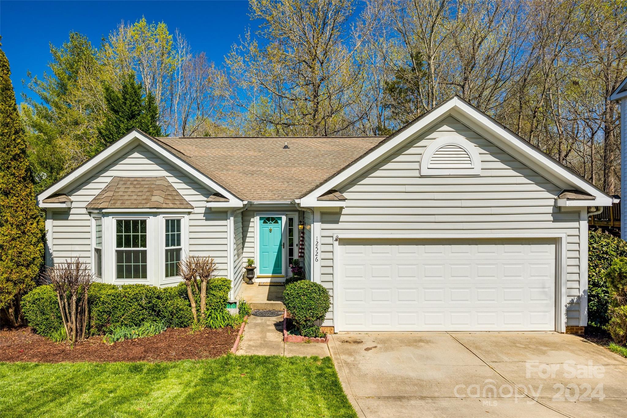 12526 Woodside Falls Road Pineville NC 28134