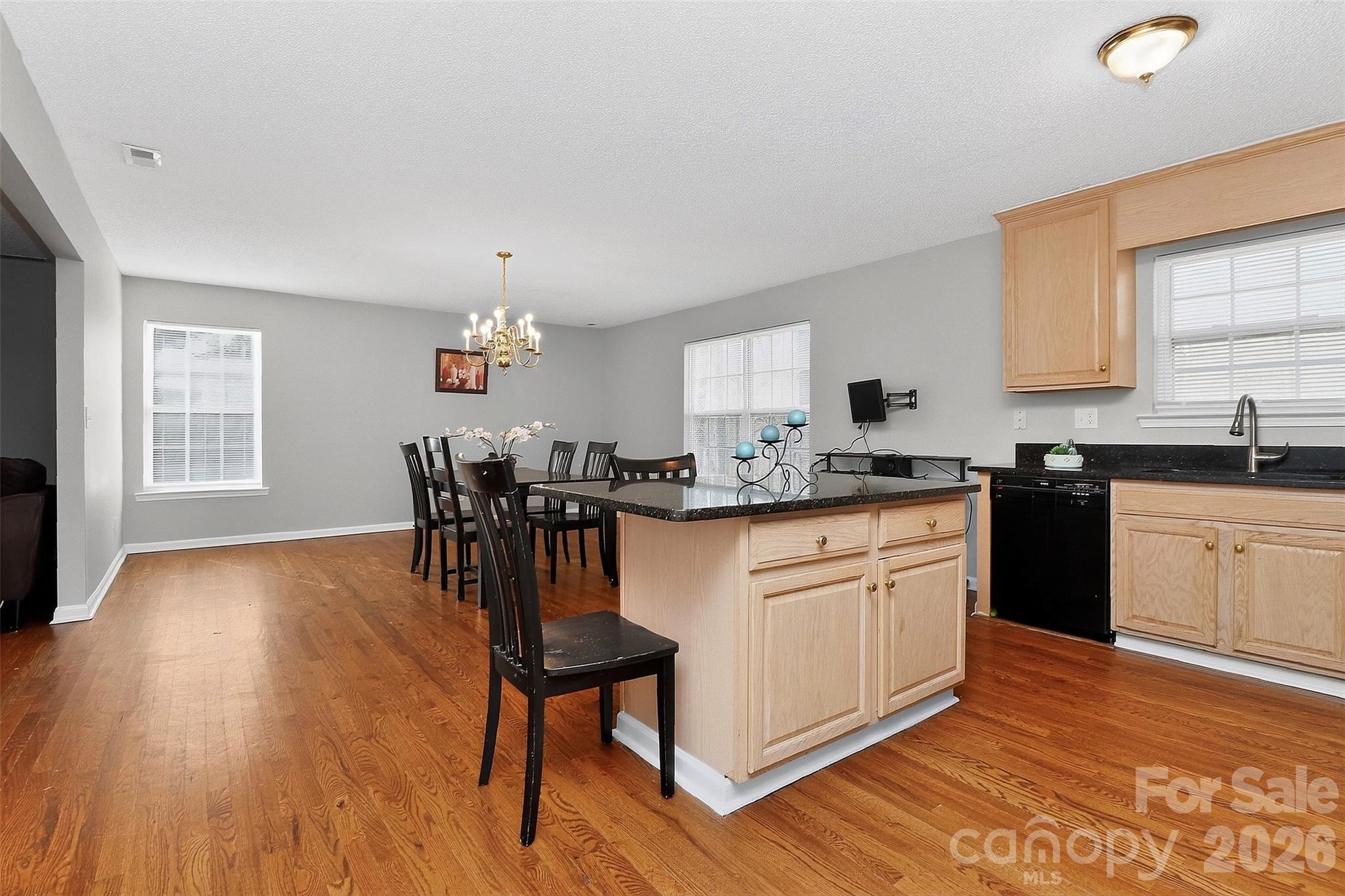 6238 King George Drive Charlotte NC 28213