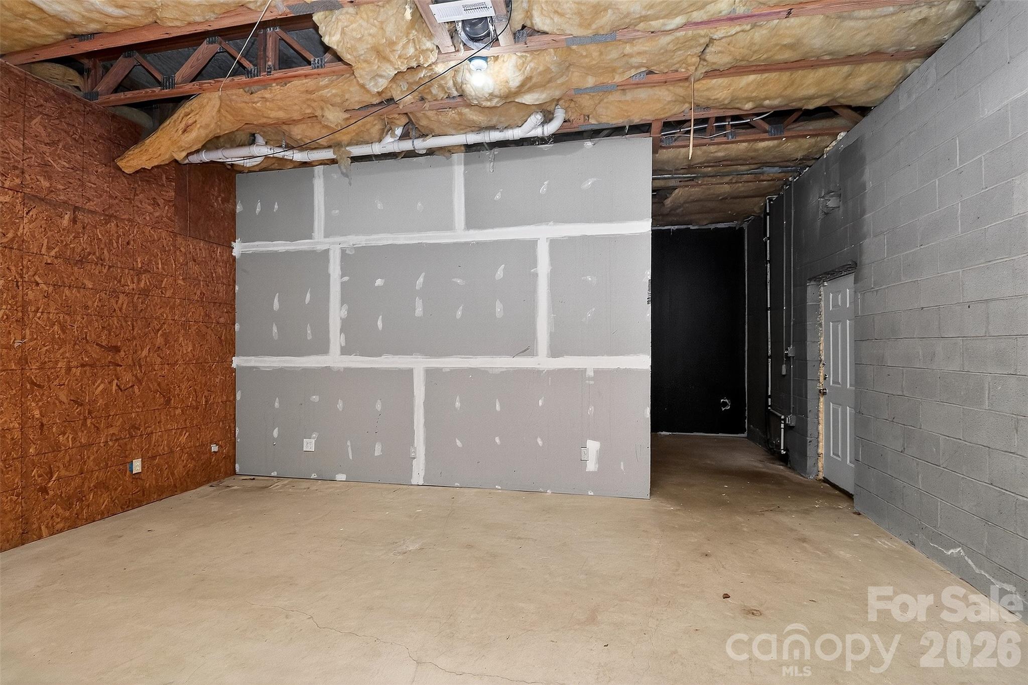 6238 King George Drive Charlotte NC 28213