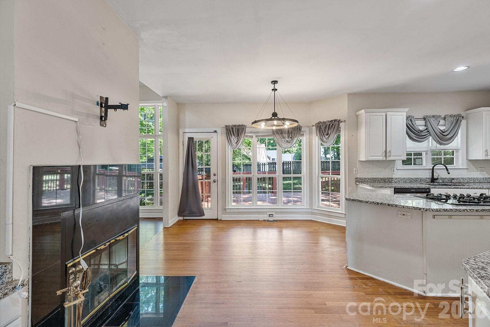 9111 Brocklehurst Lane Charlotte NC 28215