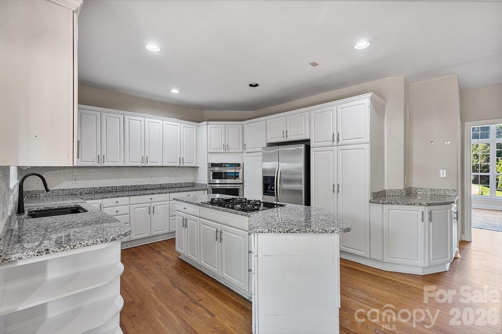 9111 Brocklehurst Lane Charlotte NC 28215