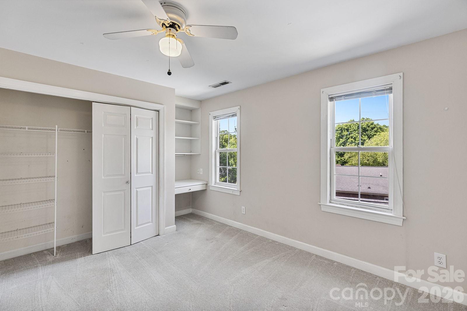 9111 Brocklehurst Lane Charlotte NC 28215