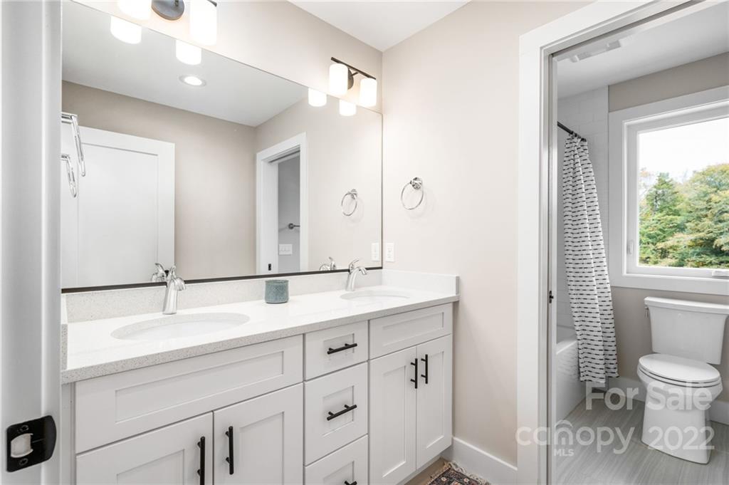 29 Orrinel Way Asheville NC 28806