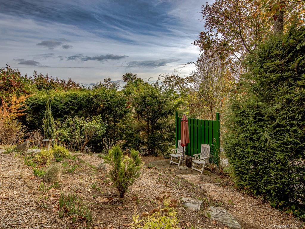 968 Rockhold Drive Asheville NC 28804