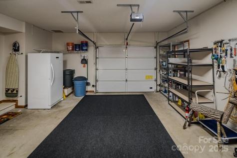 112 N Pinnacle Ridge Road Beech Mountain NC 28604