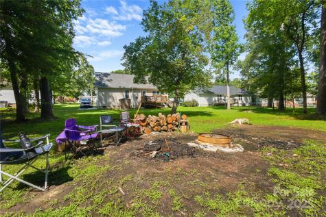 1198 E Middleton Drive Creedmoor NC 27522