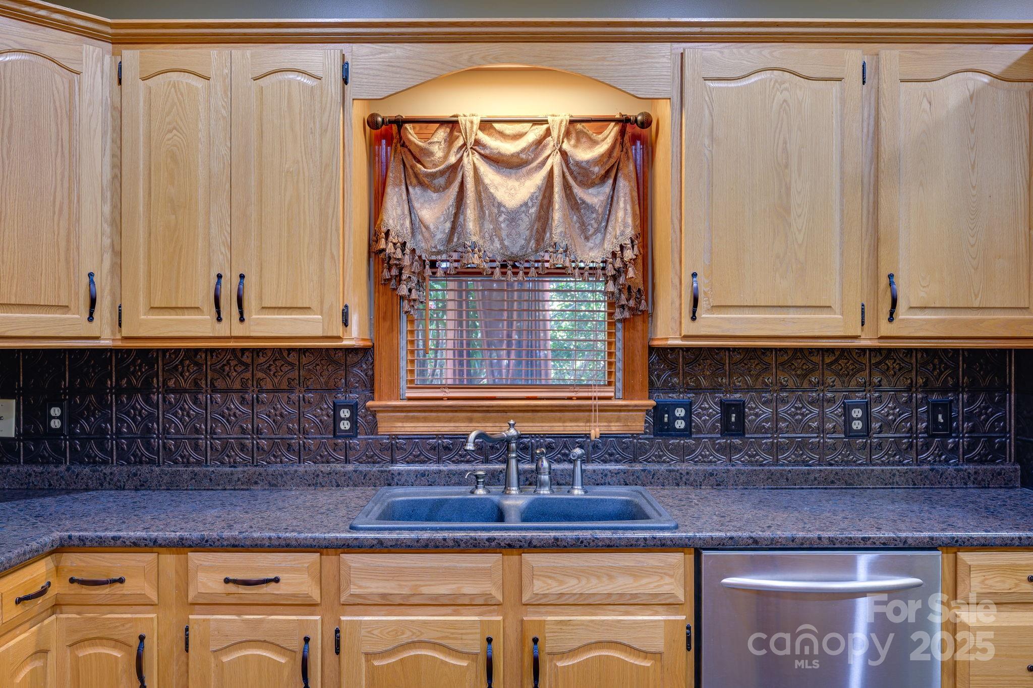 1071 Caleb Setzer Road Newton NC 28658