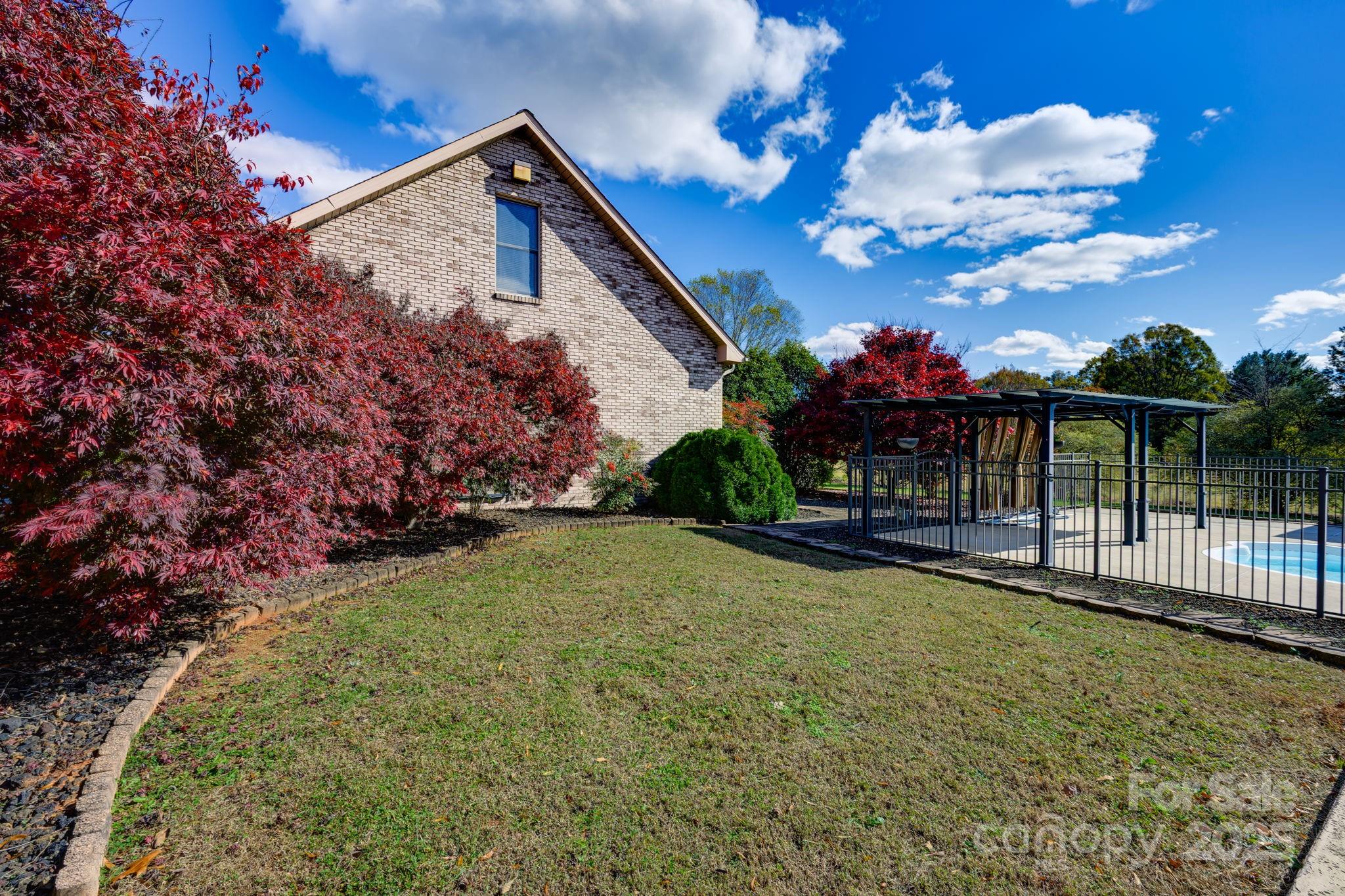 1071 Caleb Setzer Road Newton NC 28658