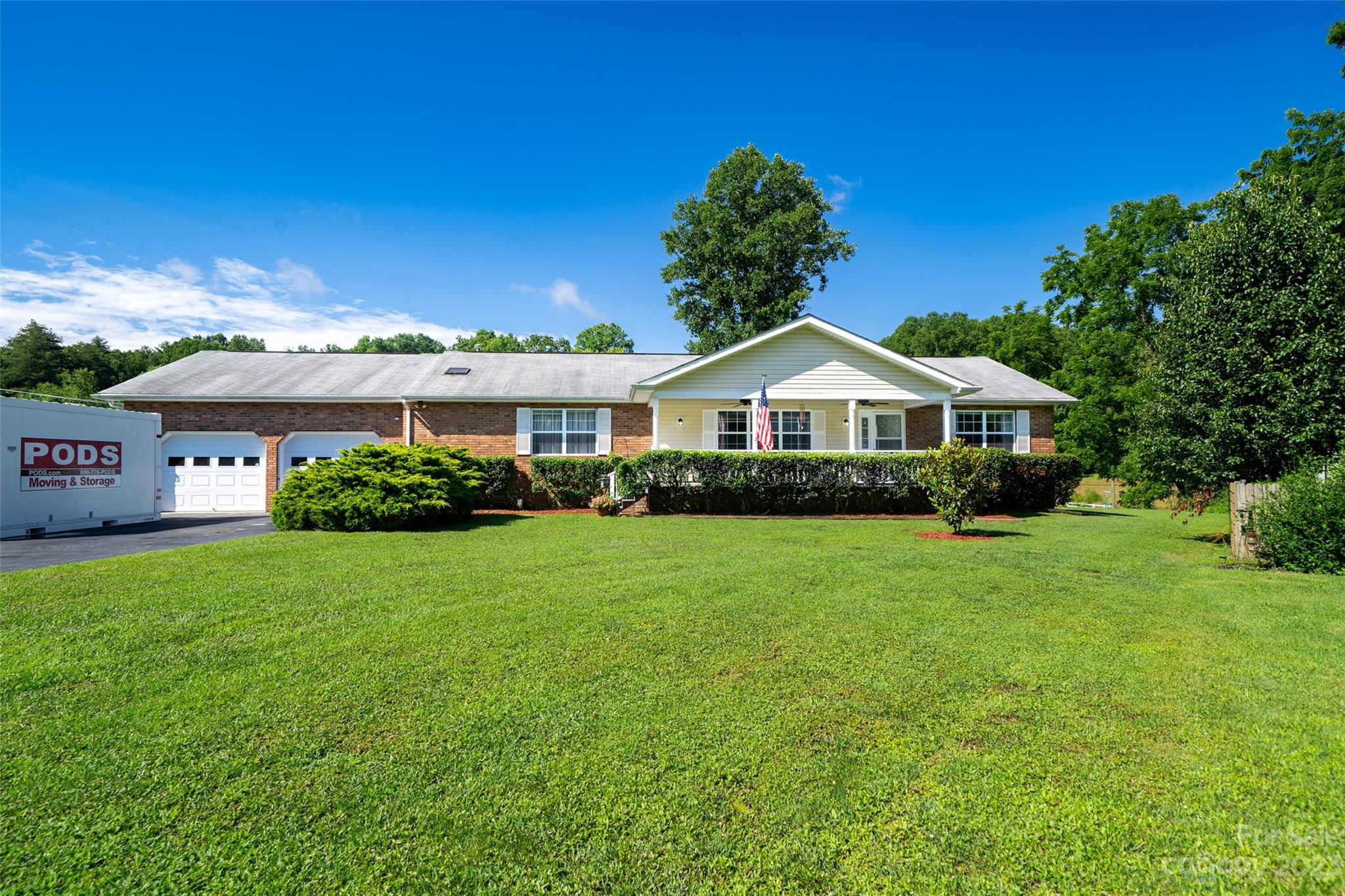 6 Meadow Drive Horse Shoe NC 28742
