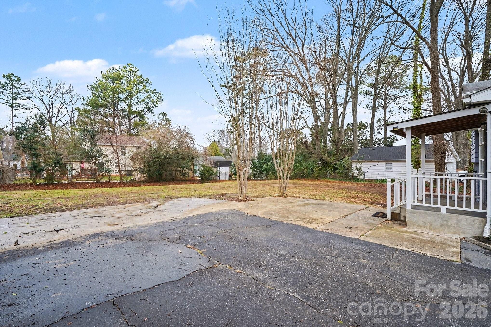 5931 Amity Place Charlotte NC 28212