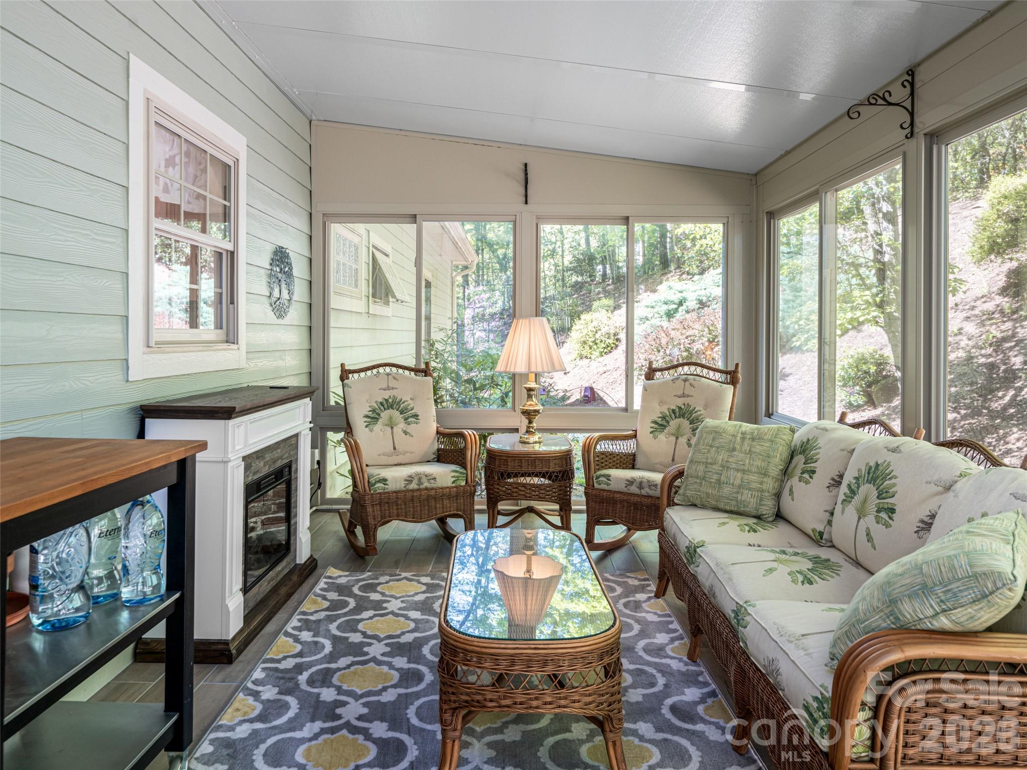4 Dogwood Glen Circle Etowah NC 28729