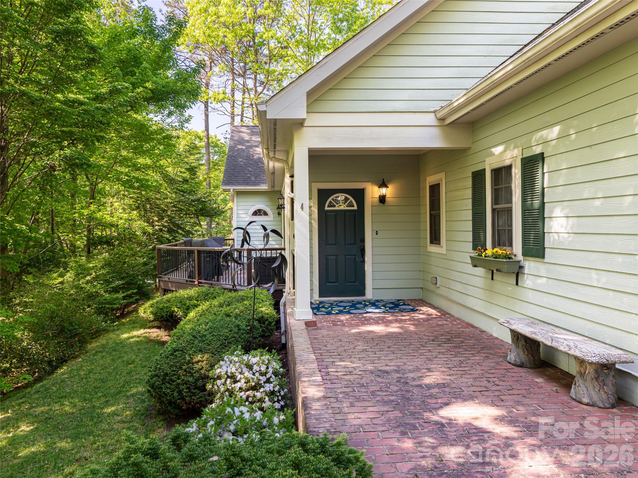 4 Dogwood Glen Circle Etowah NC 28729
