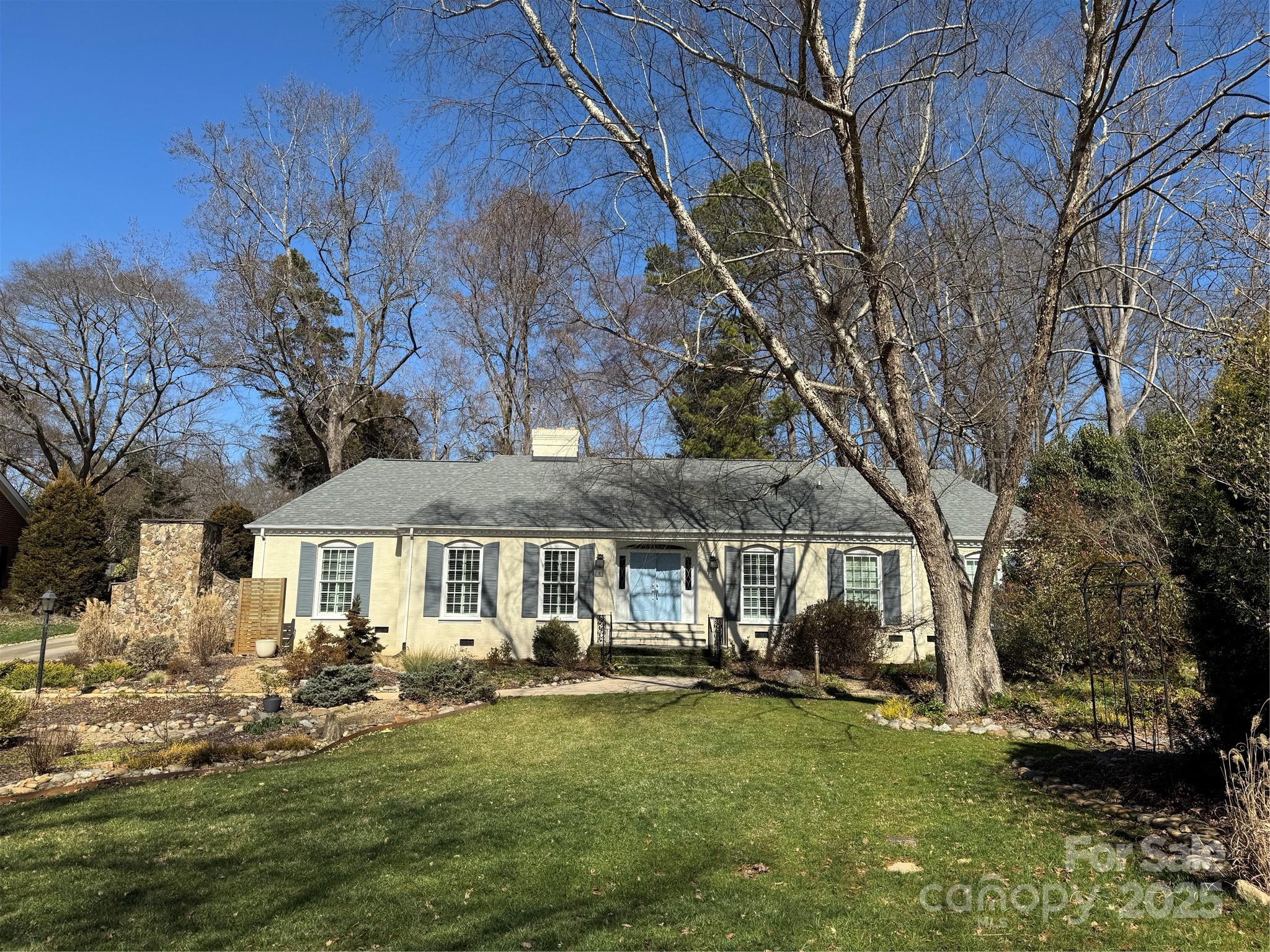4301 Denbigh Drive Charlotte NC 28226