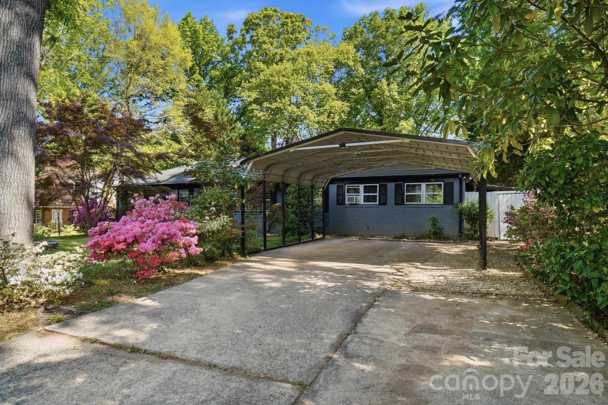 4701 Easthaven Drive Charlotte NC 28212