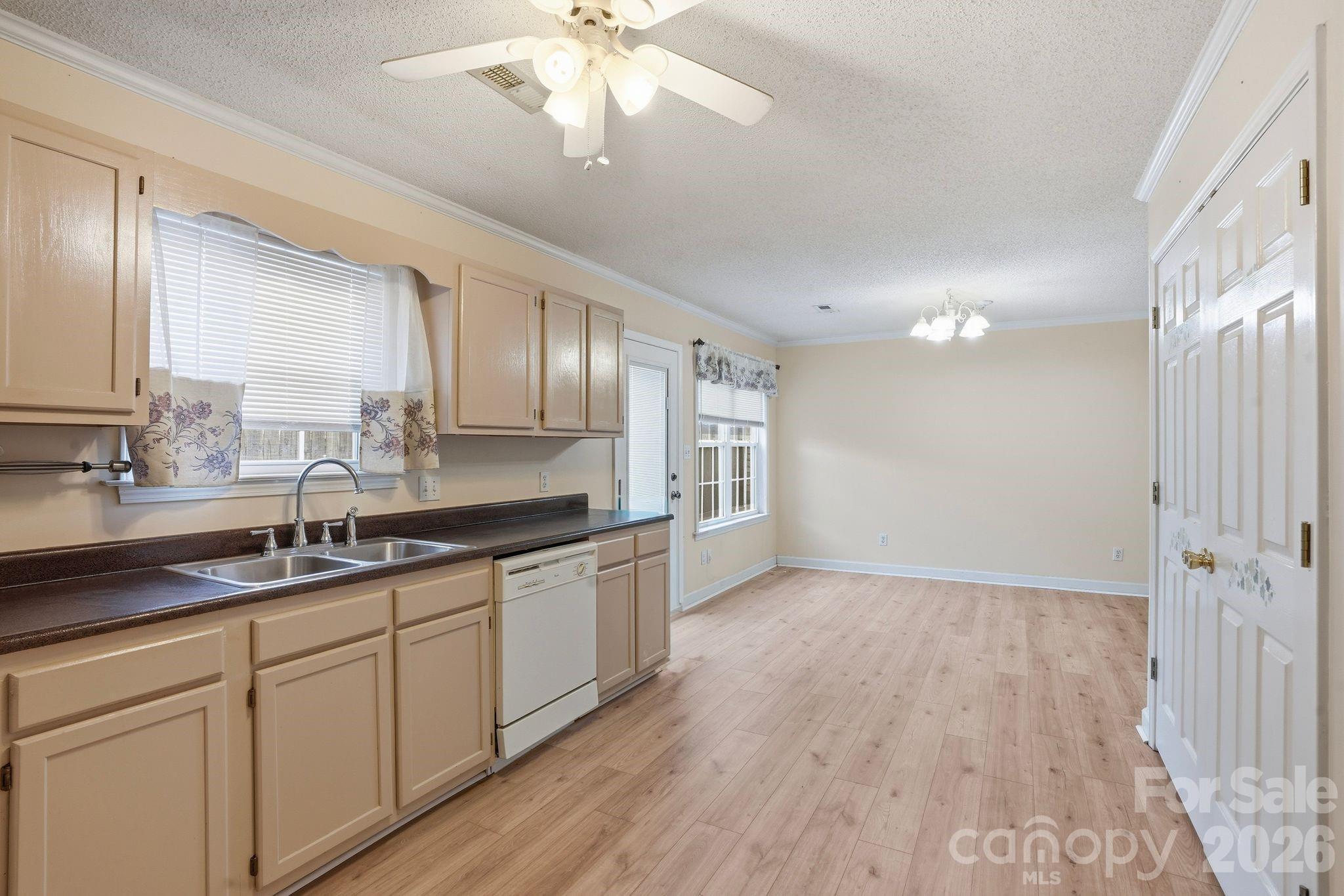 812 Maupin Avenue Salisbury NC 28144