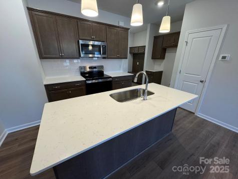 4750 Lakeview Road N Charlotte NC 28216