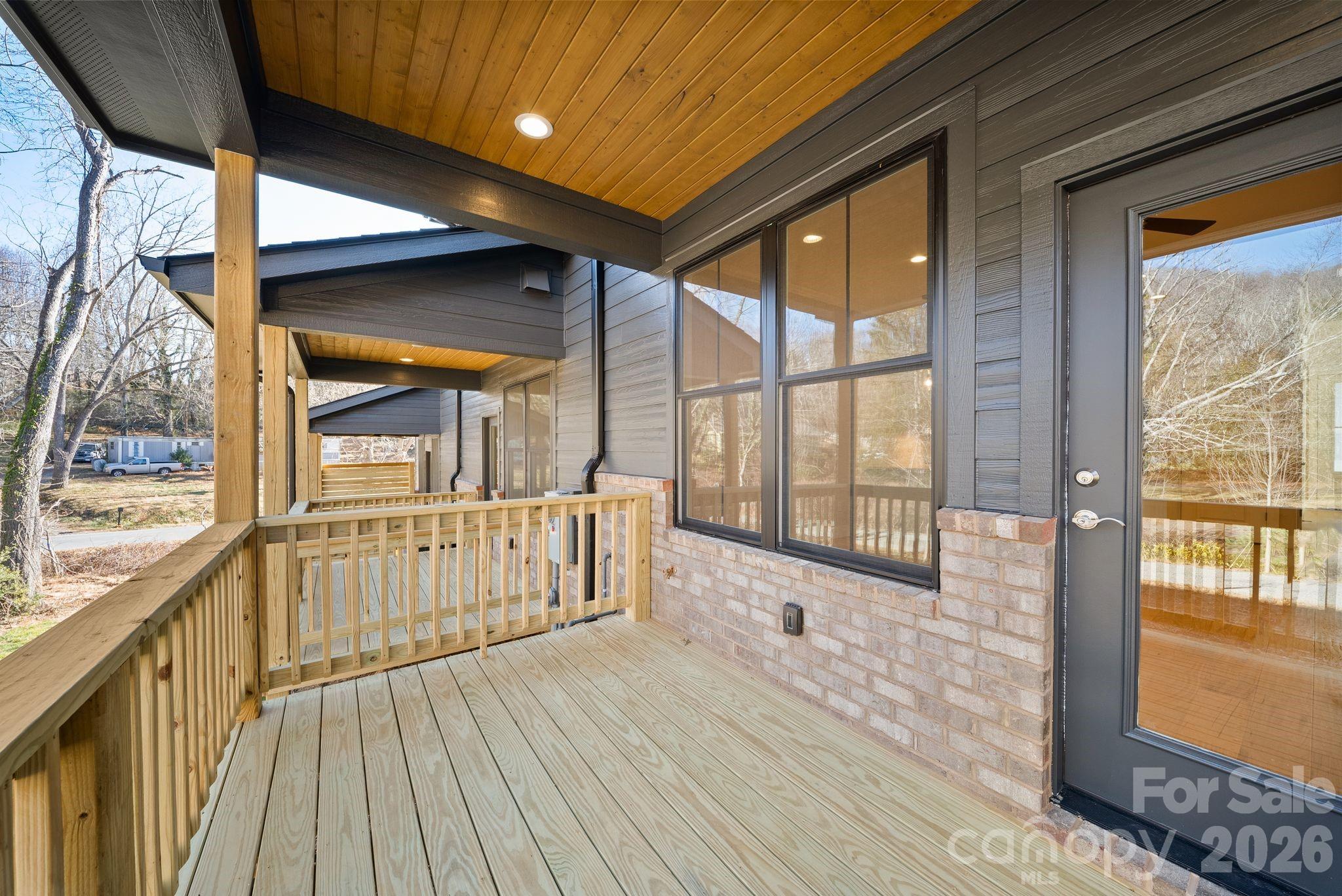 107 Collin Place Asheville NC 28804