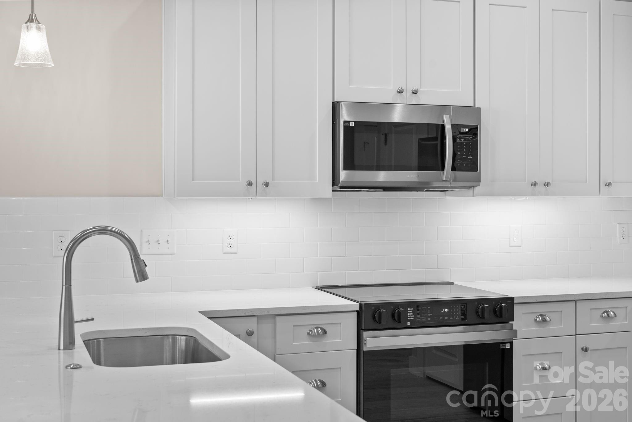 107 Collin Place Asheville NC 28804
