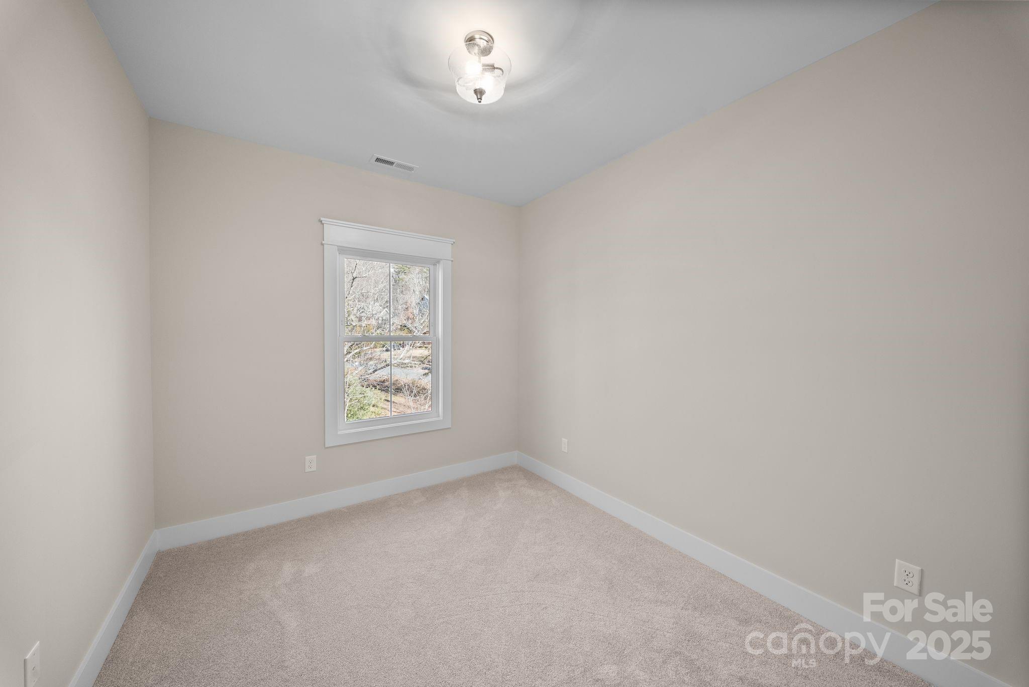 107 Collin Place Asheville NC 28804