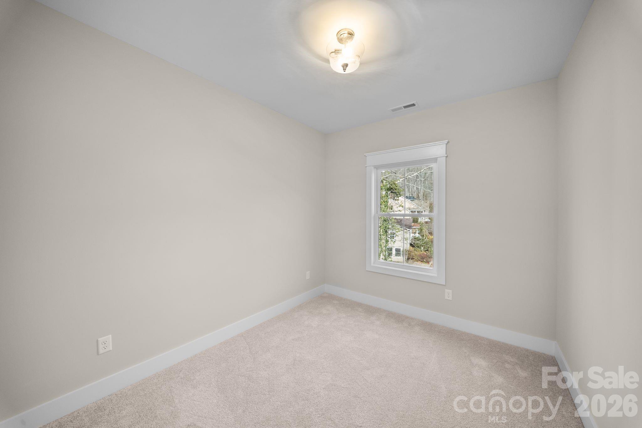 107 Collin Place Asheville NC 28804