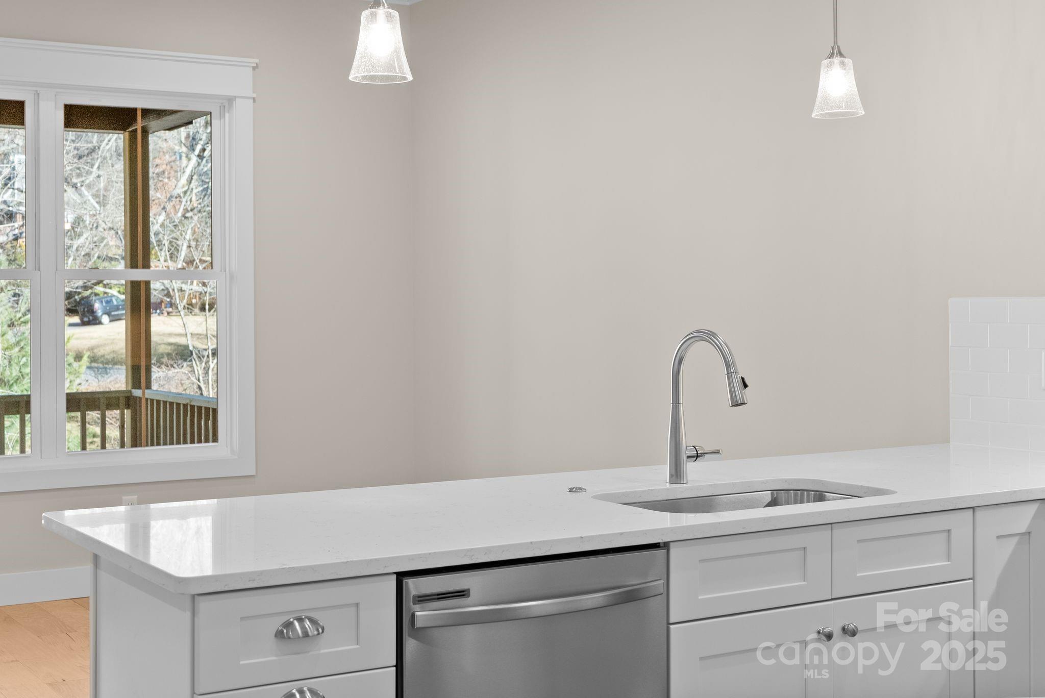 107 Collin Place Asheville NC 28804