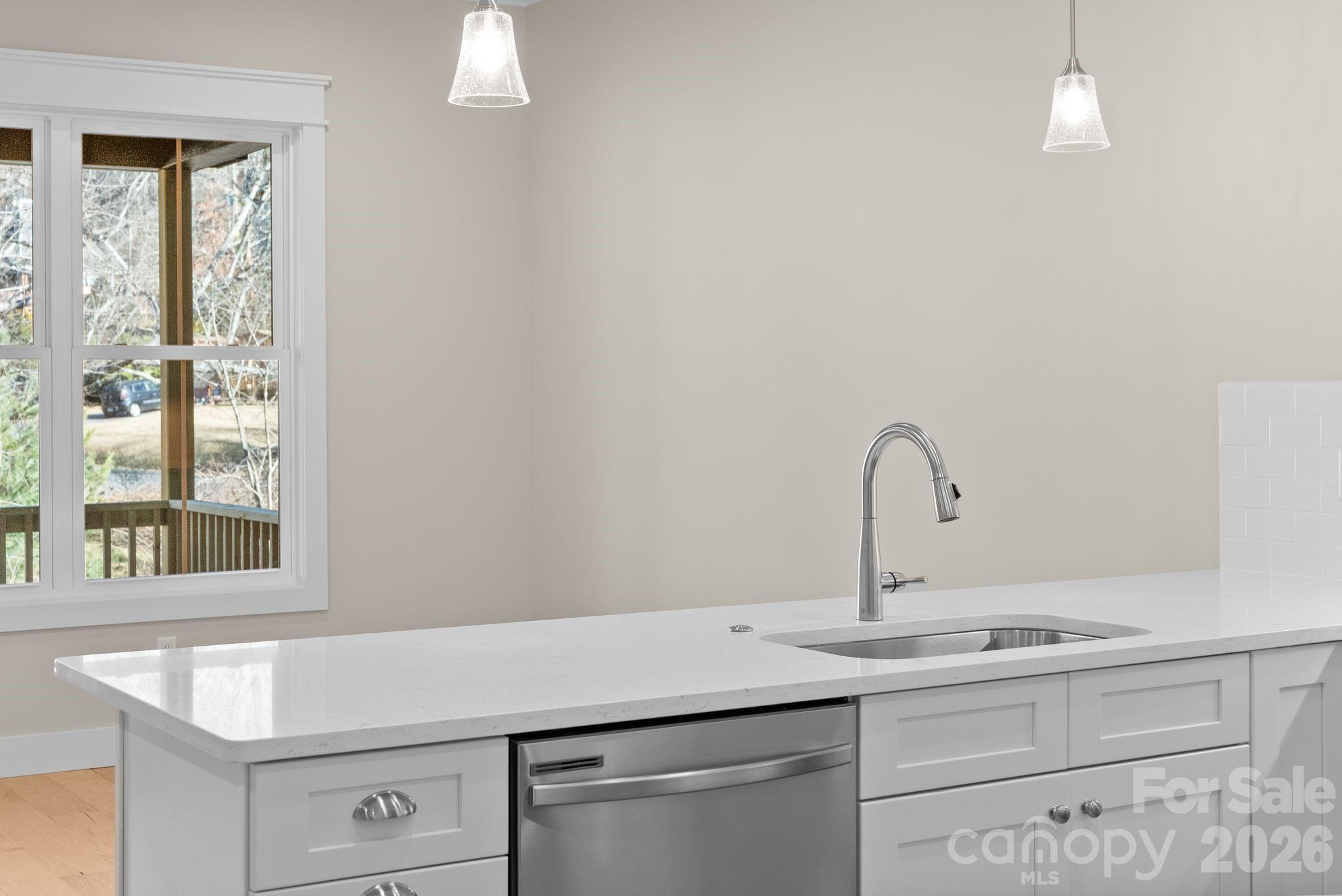 107 Collin Place Asheville NC 28804