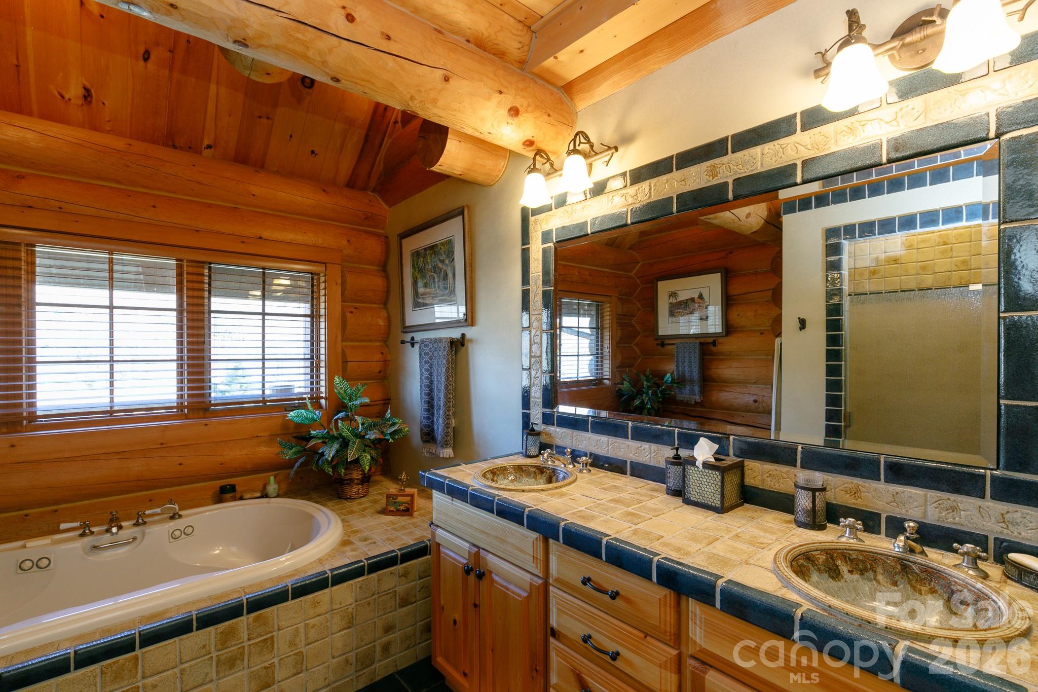 851 Austin Mountain Drive Burnsville NC 28714
