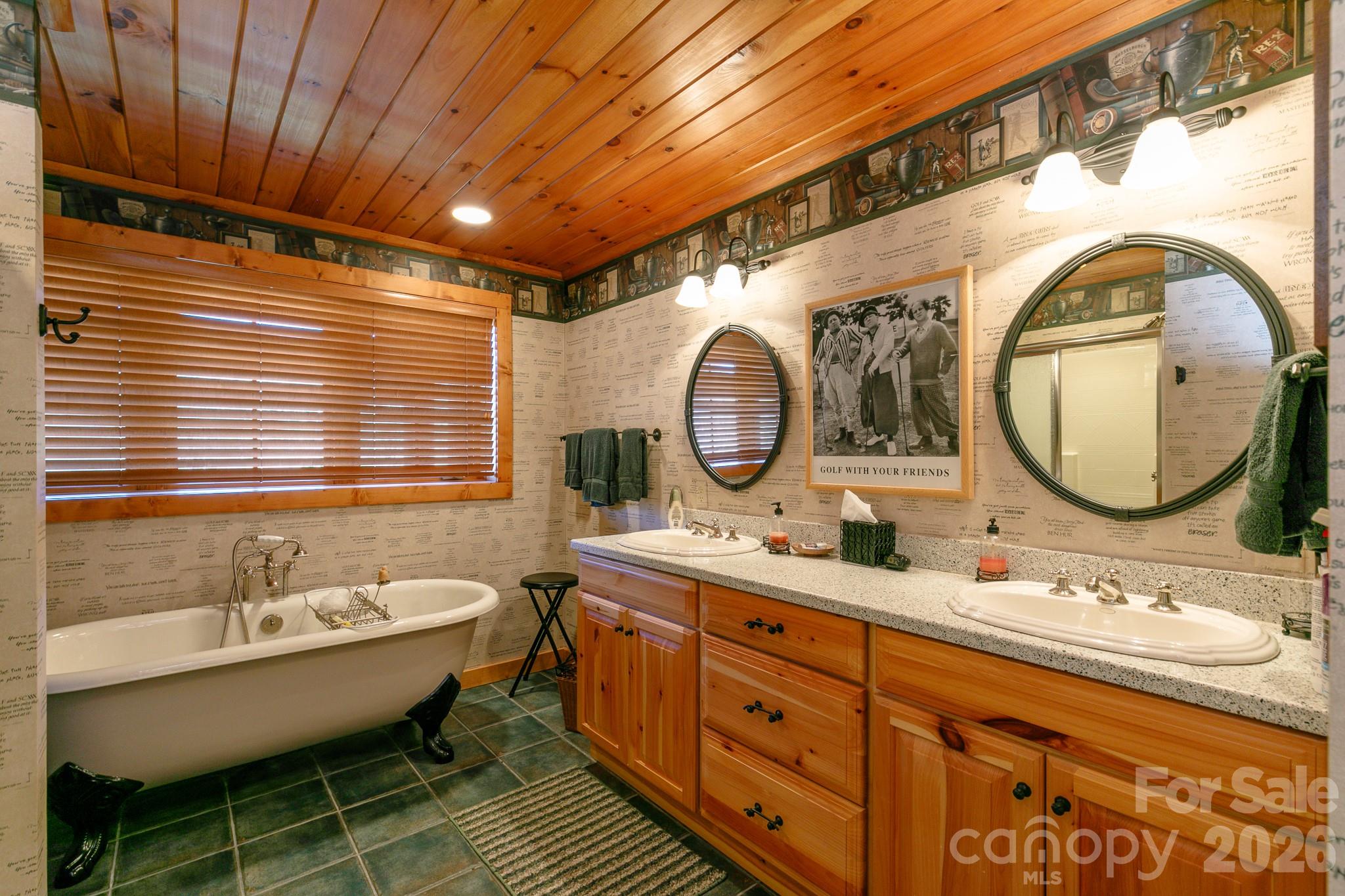 851 Austin Mountain Drive Burnsville NC 28714