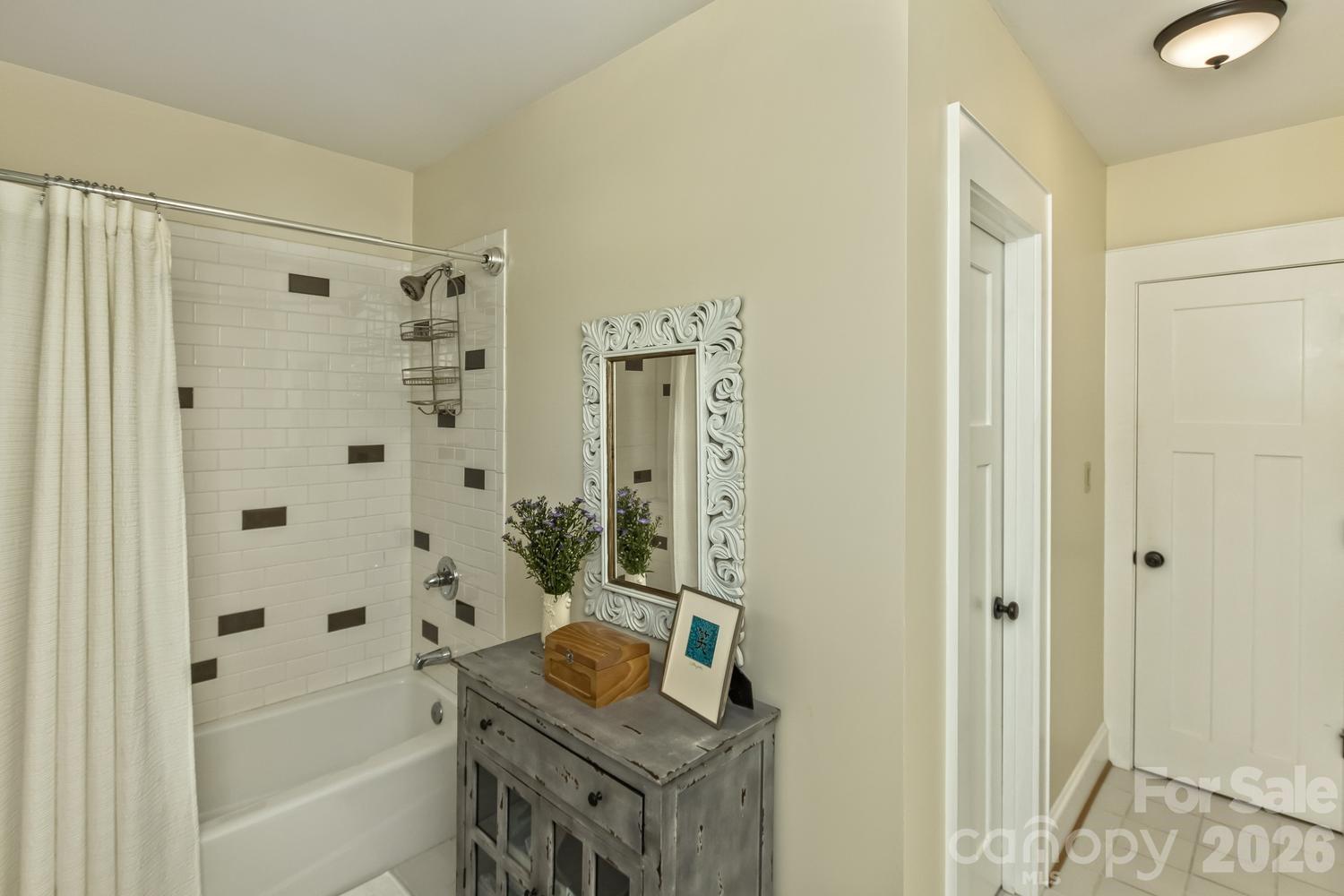 111 Montford Avenue Asheville NC 28801