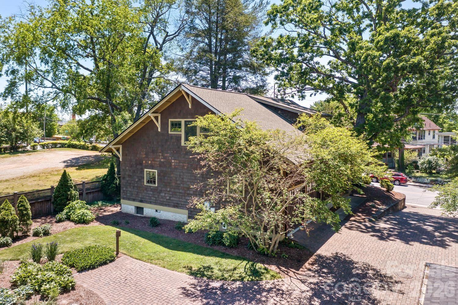 111 Montford Avenue Asheville NC 28801