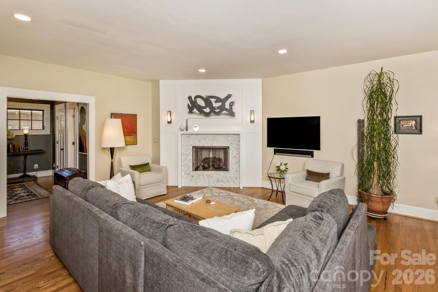 111 Montford Avenue Asheville NC 28801