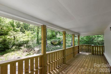 1007 N Fork Road Barnardsville NC 28709