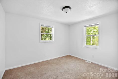 1007 N Fork Road Barnardsville NC 28709