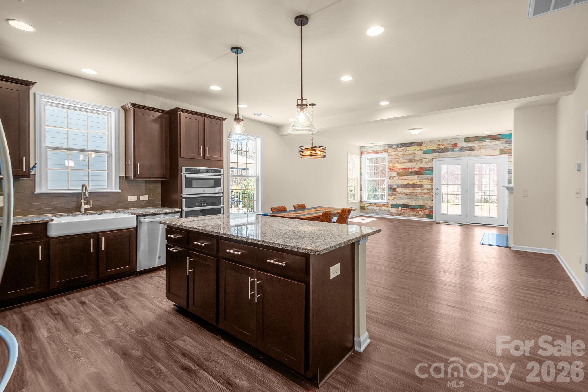 7420 Tullamore Glen Huntersville NC 28078