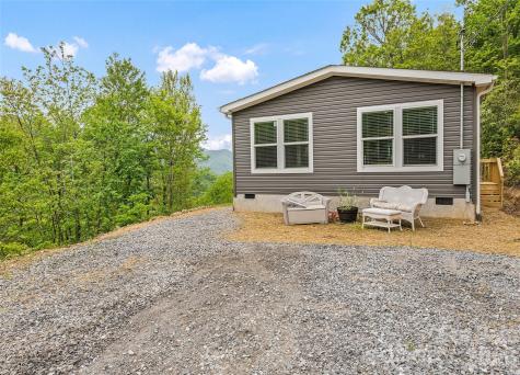 328 Mountain Lion Trail Maggie Valley NC 28751