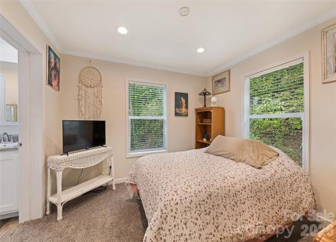 328 Mountain Lion Trail Maggie Valley NC 28751