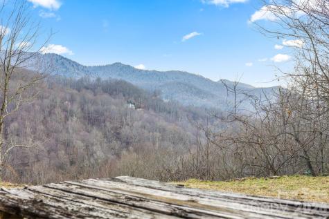 328 Mountain Lion Trail Maggie Valley NC 28751