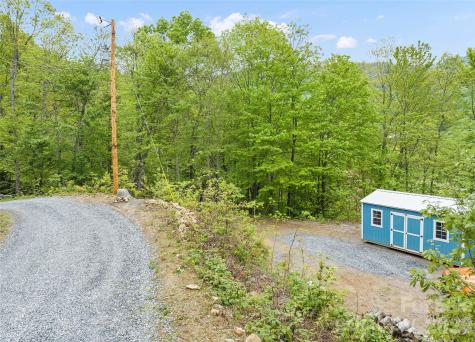 328 Mountain Lion Trail Maggie Valley NC 28751
