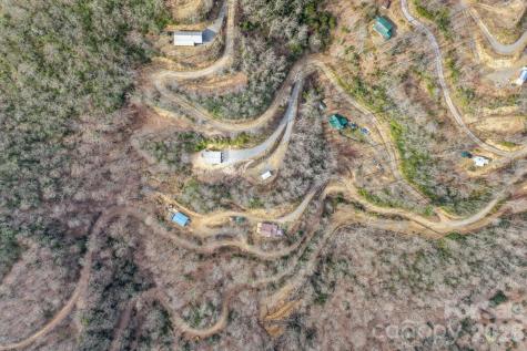 328 Mountain Lion Trail Maggie Valley NC 28751
