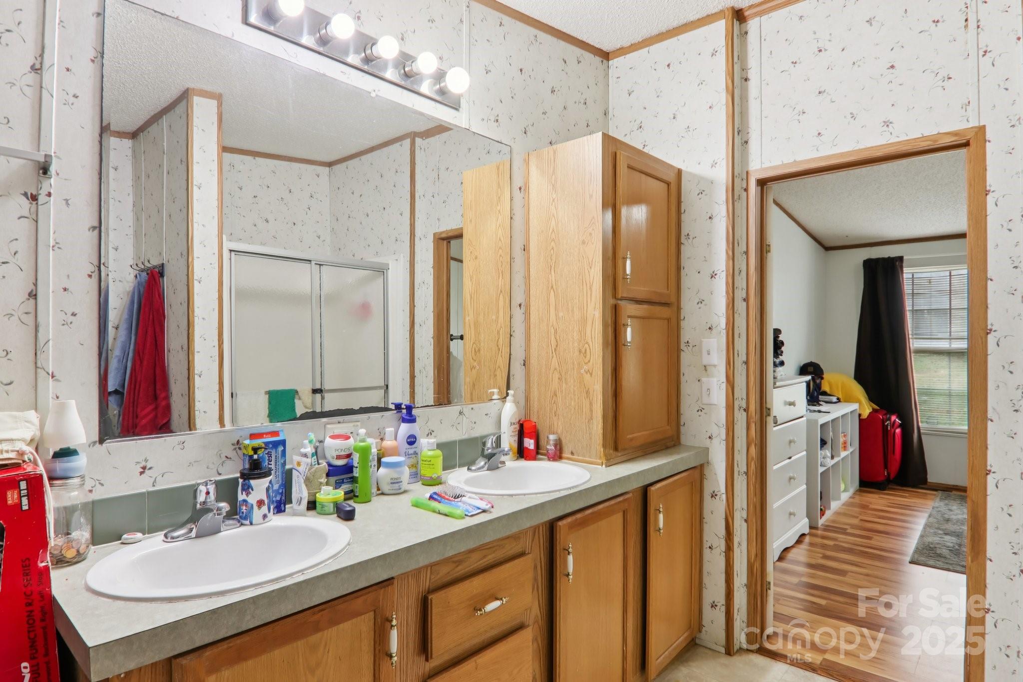 34 Emory Place Asheville NC 28806