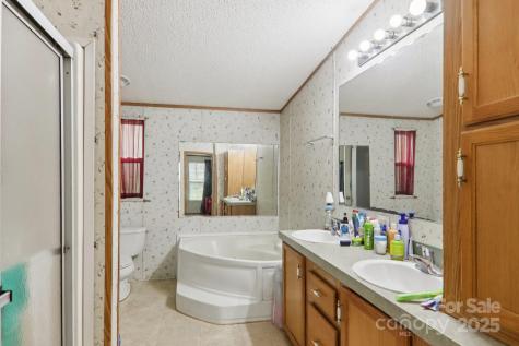 34 Emory Place Asheville NC 28806