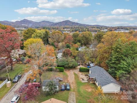 34 Emory Place Asheville NC 28806